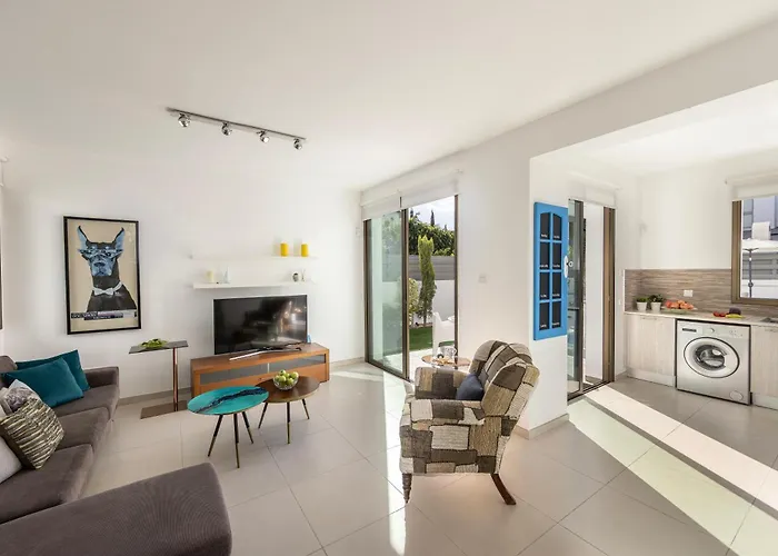 Feriehus Accomoteleia Blue Protaras