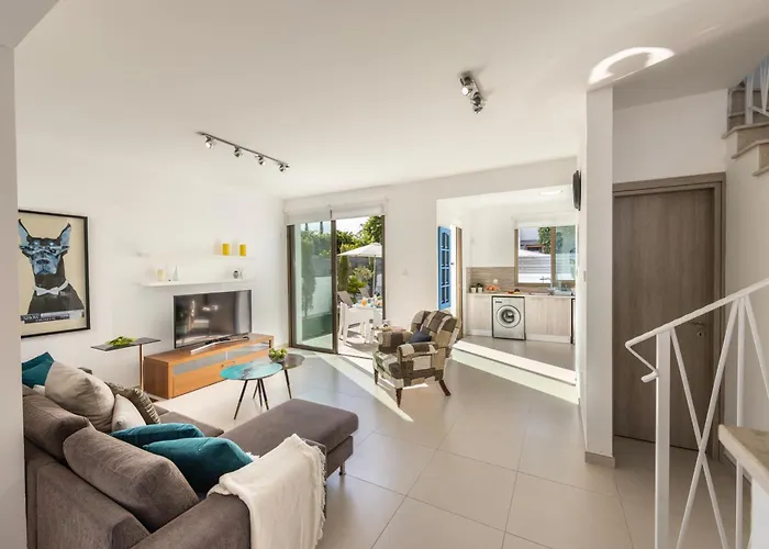 Feriehus Accomoteleia Blue 4*