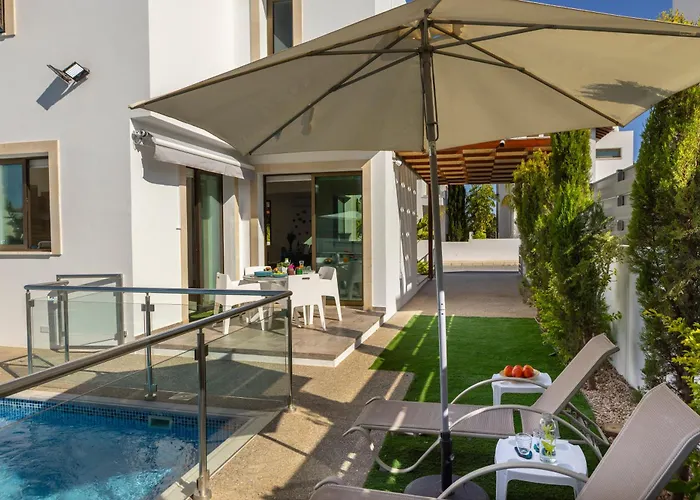 Accomoteleia Blue 4* Protaras