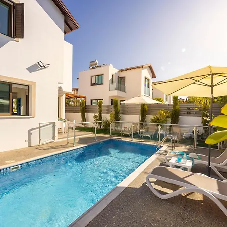 Accomoteleia Blue Protaras
