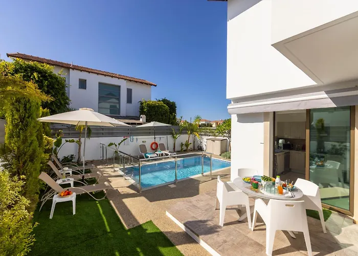 Ferienhaus Accomoteleia Blue