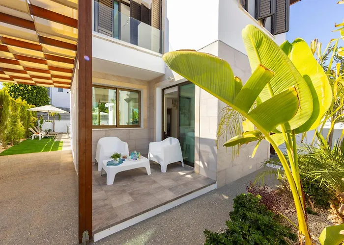 Ferienhaus Accomoteleia Blue Protaras