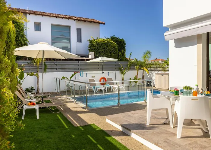 Ferienhaus Accomoteleia Blue