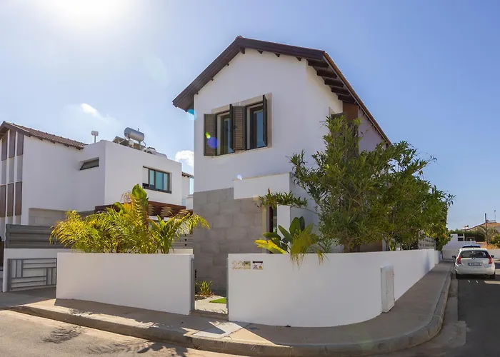 Accomoteleia Blue 4*